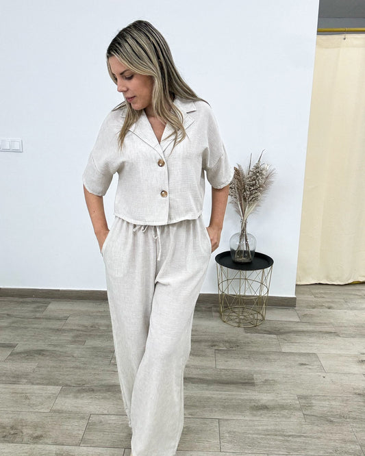 Conjunto AYLEN (Talla única, desde una 38 hasta una 42 aprox)